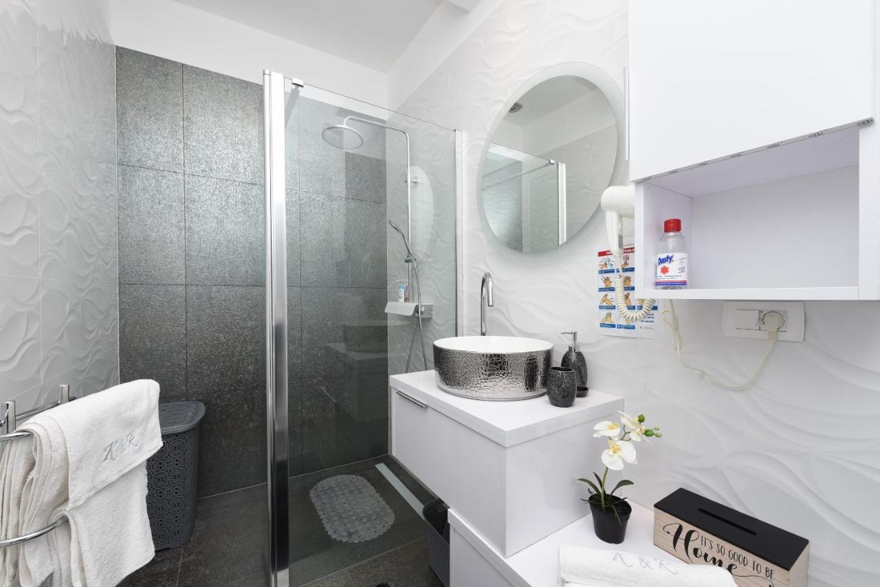 Deluxe Apartman Korina & Ramona Zadar Exterior photo