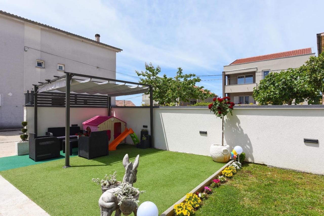 Deluxe Apartman Korina & Ramona Zadar Exterior photo