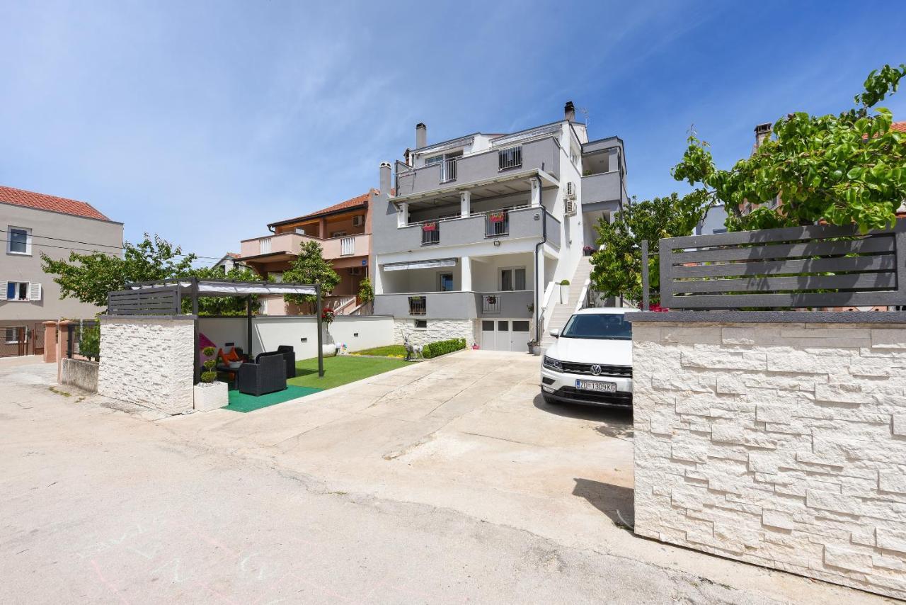 Deluxe Apartman Korina & Ramona Zadar Exterior photo